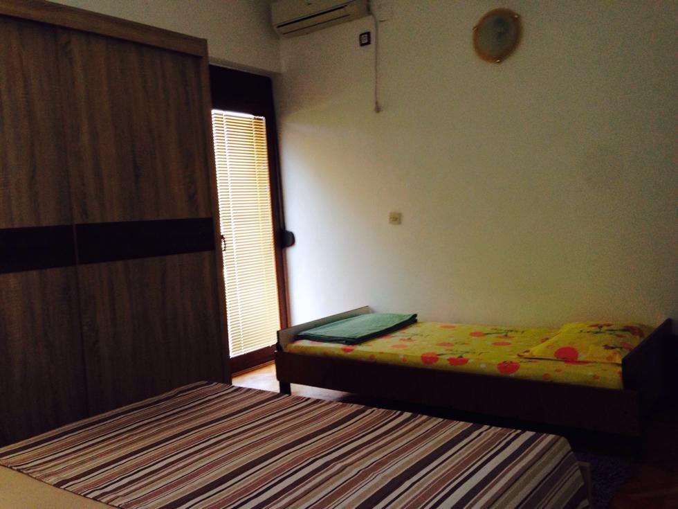 Apartments Svorcan Budva Rum bild