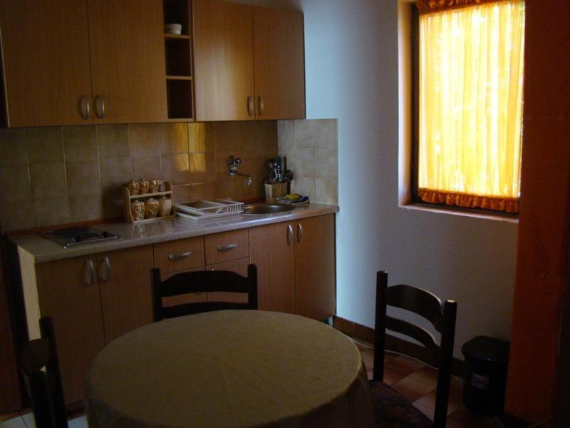 Apartments Svorcan Budva Rum bild